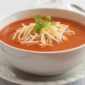 Zupa_pomidorowa_z_makaronem